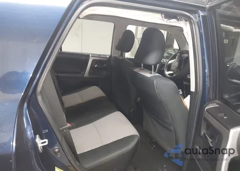 2018 Toyota 4Runner Sr5 из США, поврежденный, VIN JTEBU5JR4J5606411